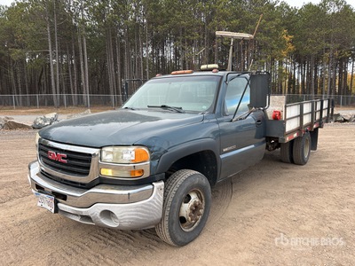 2007 GMC Sierra 3500 4x2 Pritsche-Lkw