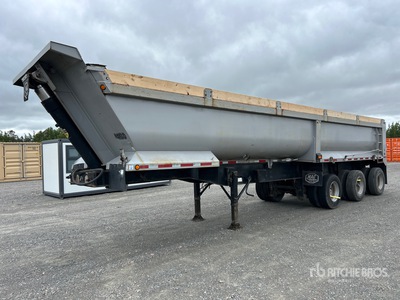 2007 Mac Trailer 37 ft Tri/A End Dump Trailer