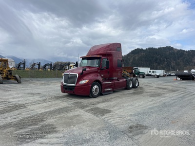 2019 International LT625 6x4 3- Achs Sattelzugmaschine mit Schlafkabine