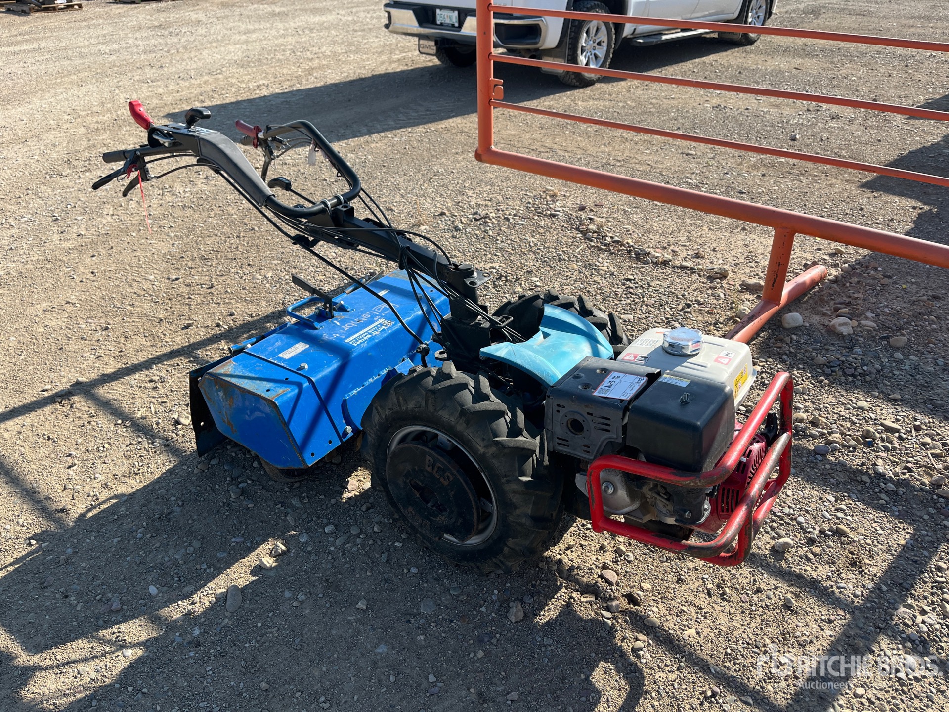 32 in Motocultor (Inoperable)