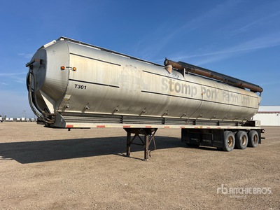 2002 Walinga Tri/A Feed Trailer