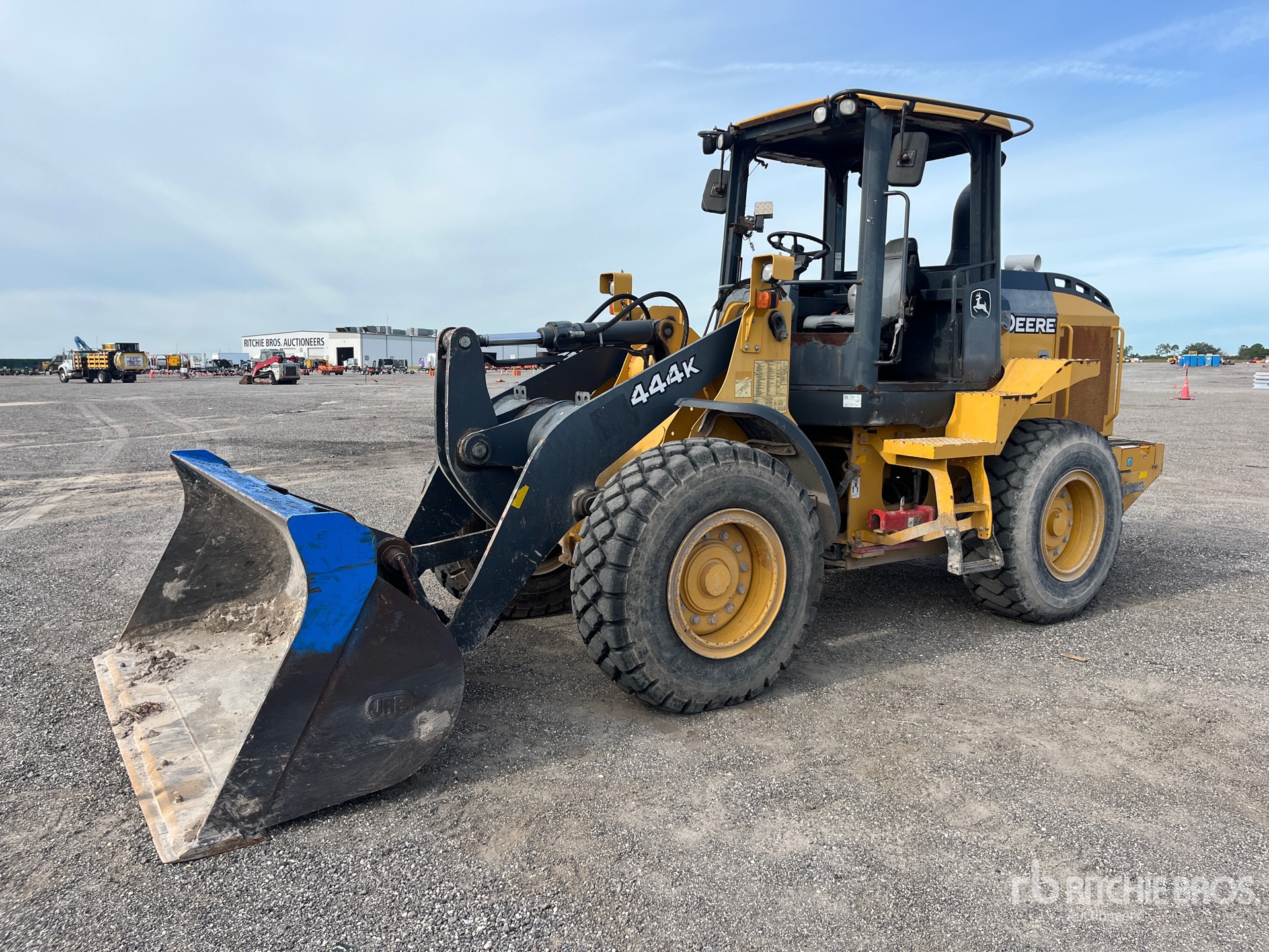 2016 John Deere 444K Wheel Loader