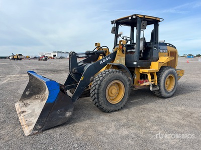2016 John Deere 444K Wheel Loader