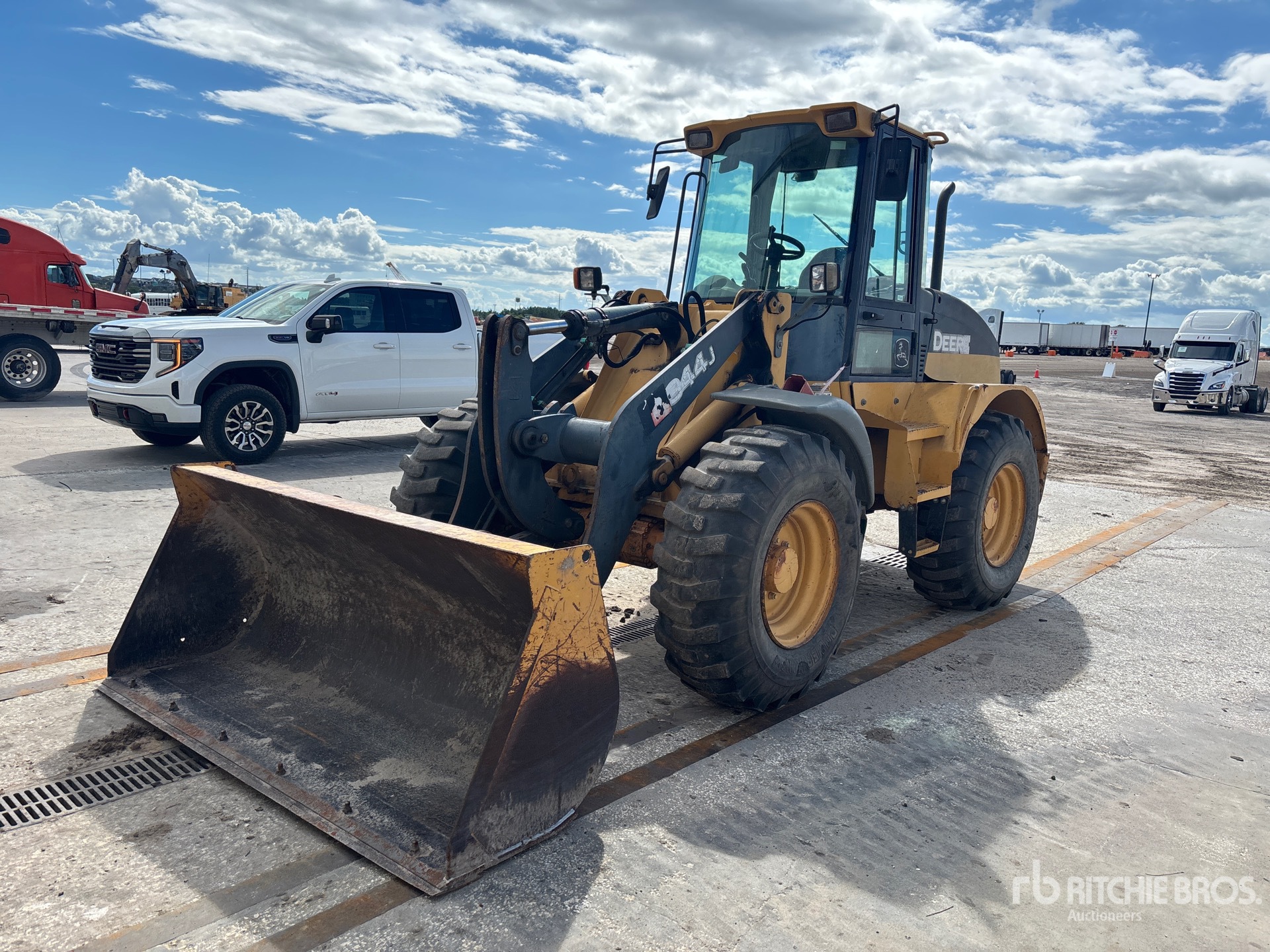 2006 John Deere 344J Wheel Loader