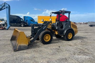 2019 John Deere 204L Wheel Loader