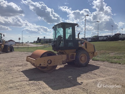 2012 Cat CS44 Smooth Drum Compactor (Inoperable)