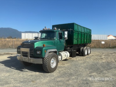 2003 Mack RD688S 6x4 Abroll-Lkw