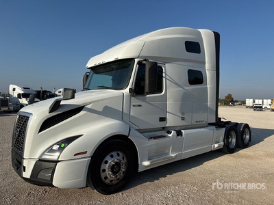 2020 Volvo VNL 6x4 T/A Sleeper Truck Tractor