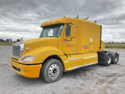 2012 Freightliner Columbia CL120 6x4 Tractocamion con Dormitorio / T/A Sleeper Truck Tractor