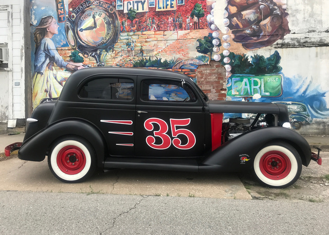 1935 DeSoto Custom Two Door Sedan