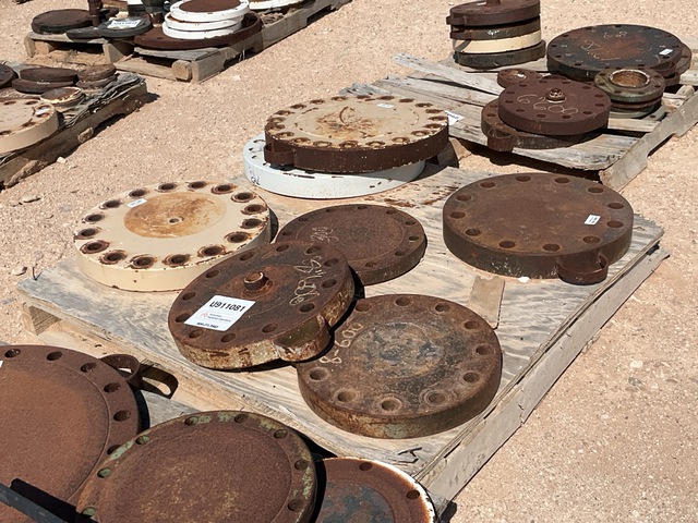 Quantity of Pipe Blind Flanges