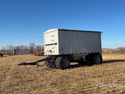1984 Wilson PAGH-700 16 ft Pup Grain Trailer