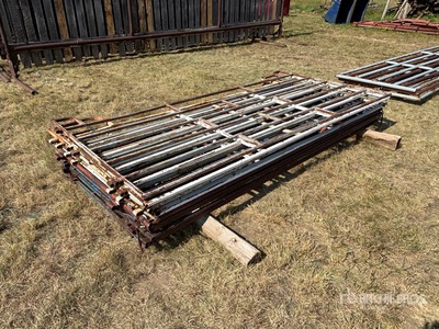 Quantity of (11) 10 ft Viehzuchtgremium