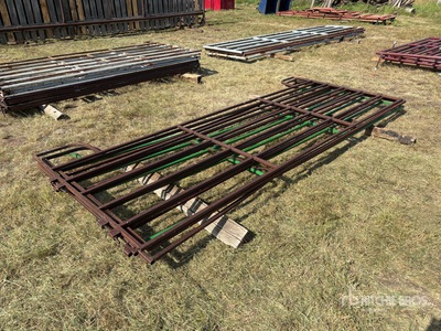 Quantity of (4) 12 ft Viehzuchtgremium