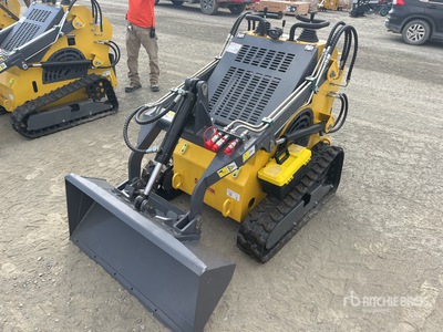 2025 STARVOX SV-480 Mini Compact Track Loader (Unused)