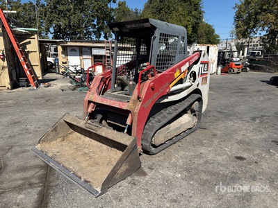 2019 Takeuchi TL8 を見 Compact Track Loader
