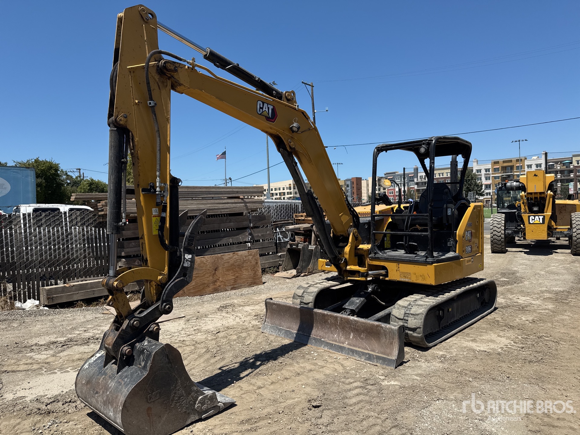 2023 Cat 306 CR حفارة صغيرة