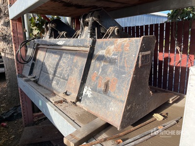 Cat 217-6229 Skid Steer Grapple Bucket