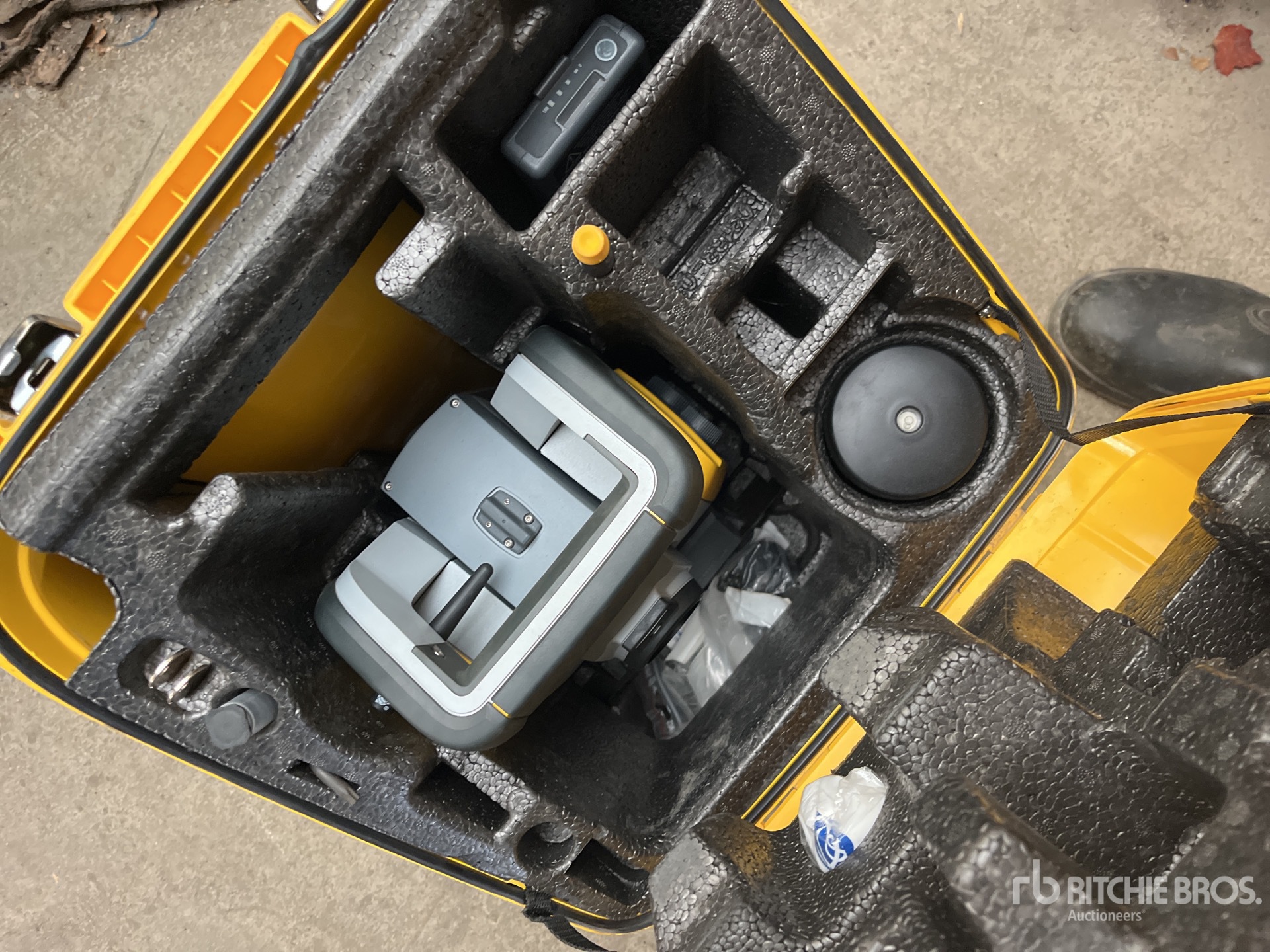 Trimble SPS930 Multi Station