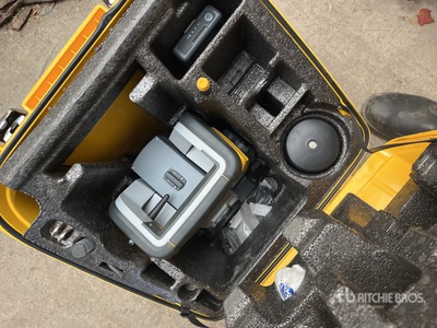 Trimble SPS930 Multi Station