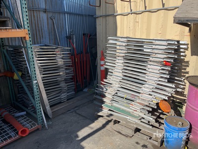 Quantity of (80) Senales de carretera