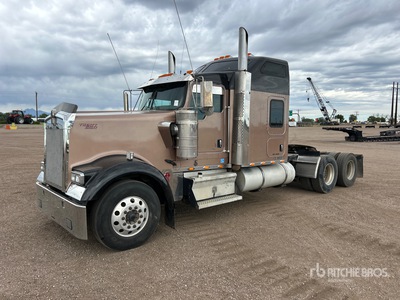 2008 Kenworth W900L 6x4 T/A Sleeper Truck Tractor