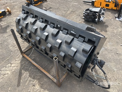 2025 GIYI GY-CW59 1500 mm Padfoot Walec wibracyjny o sterowaniu burtowym (Unused)