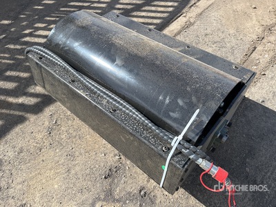 2025 GIYI GY-VR39 1000 mm Mini Rullo vibrante per mini pala (Unused)
