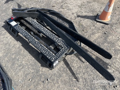 2025 GIYI GY-SF60 1500 mm Skid Steer Forks (Unused)