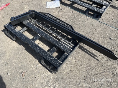 2025 GIYI GY-DHC 1500 mm Widły do miniładowarek (Unused)