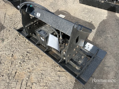 2025 GIYI GY-PC71 1800 mm Skid Steer Plate Compactor (Unused)