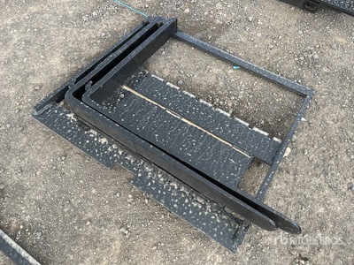 2025 GIYI GY-XHC 760 mm Mini Widły do miniładowarek (Unused)