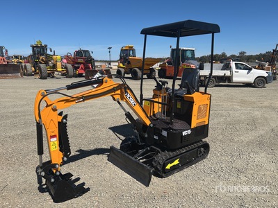 2025 VICSEC VC15J-Y Mini Excavator (Unused)