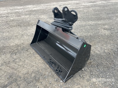 2025 GIYI GY-D3T 800 mm Hydraulic Tilting Excavator Bucket - Fits 3 ton (Unused)