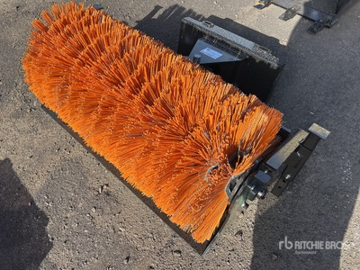 2025 GIYI GY-QSJ 1000 mm Mini Balai pour chargeuse compacte (Unused)