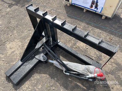 2025 GIYI GY-TP25 Skid Steer Post Puller (Unused)