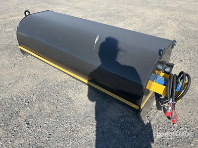 2025 GIYI GY-BS72 1830 mm Skid Steer Sweeper (Unused)