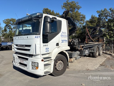 2016 Iveco Stralis Side Loading Container Truck