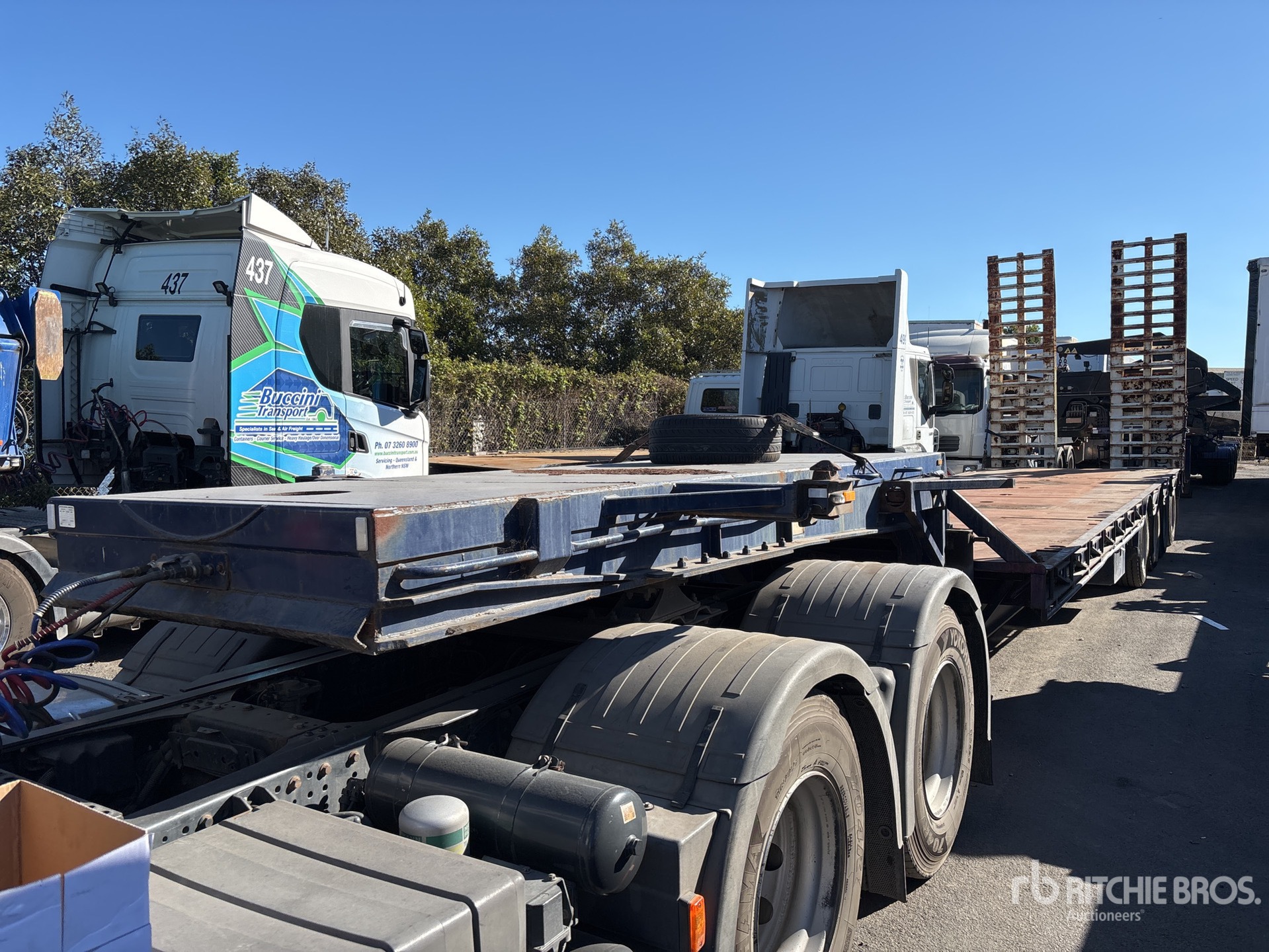 2002 Pumpa Lusty Lowboy Trailer