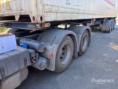 2016 Vawdrey Container Trailer