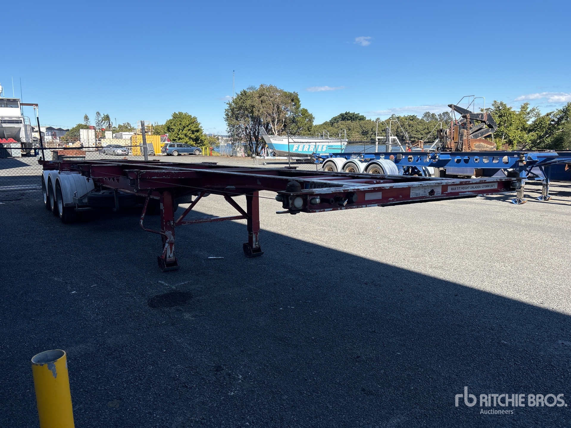2014 Krueger Container Trailer