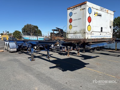 2013 Krueger Container Trailer