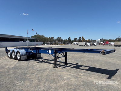 2014 Krueger 12.2 m Tri/A C-Train Retractable Container Trailer