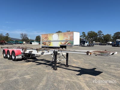 2001 Ophee 12.2 m Tri/A Container Trailer
