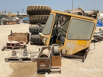 Quantity of Crane Parts & Attachments