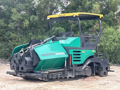 2014 Vogele Super S1800-2 Track Asphalteuse