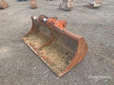 Quantity of (1) 6' ditching  on 65mm pins to suit 14t Cazo para excavadora