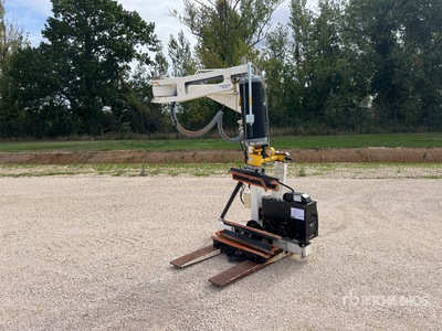 2018 Rabaud 73753A Pose Bordures Colocador de hormigon