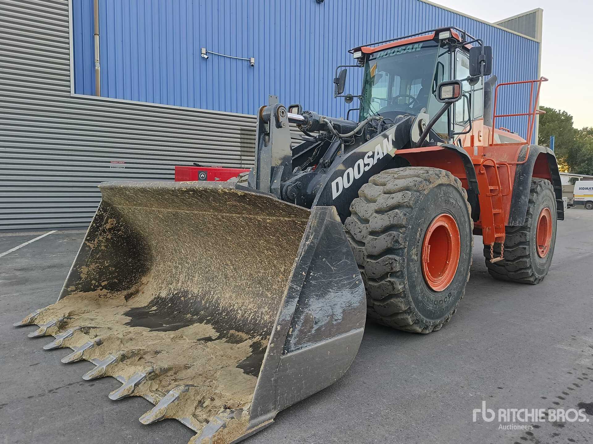 2017 Doosan DL420-5 Wheel Loader