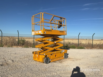 2006 Haulotte COMPACT 8 Electric Piattaforma aerea verticale